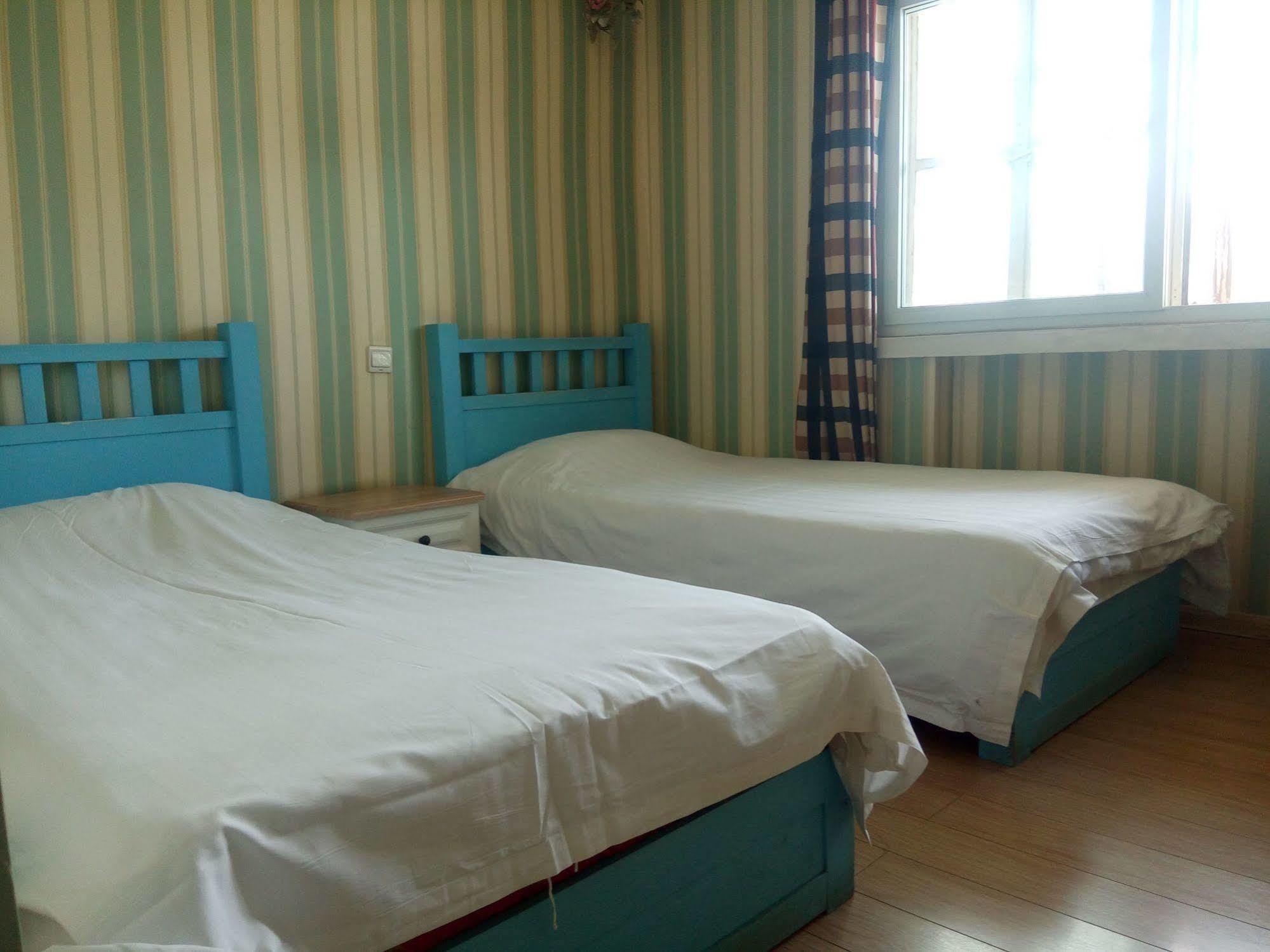 Right Here Hotel ตุนหวง ภายนอก รูปภาพ