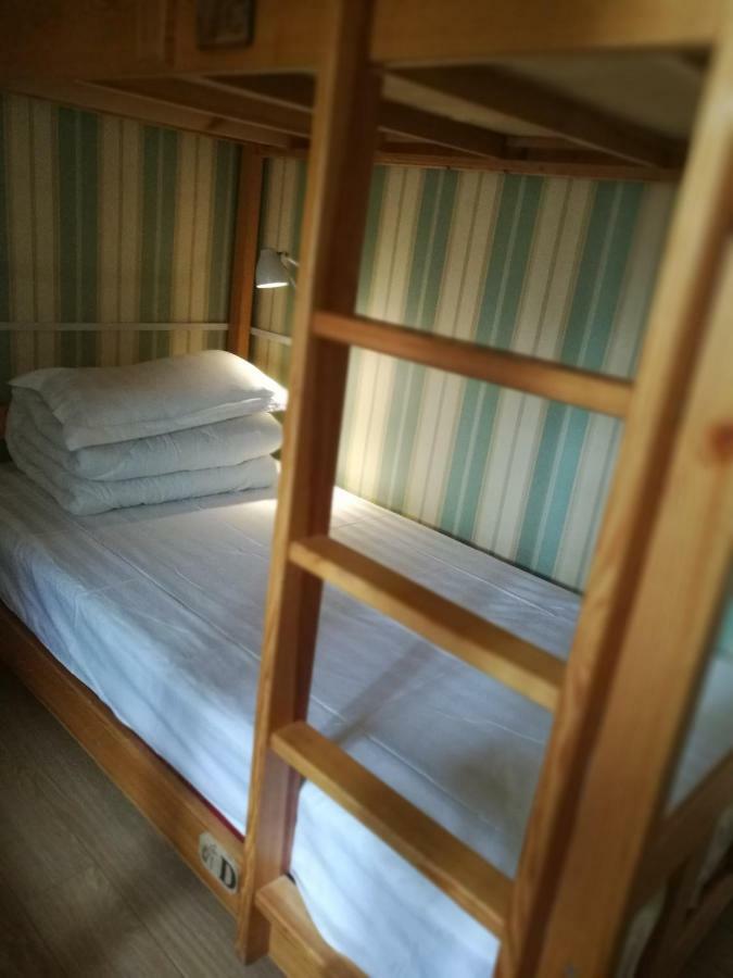 Right Here Hotel ตุนหวง ภายนอก รูปภาพ