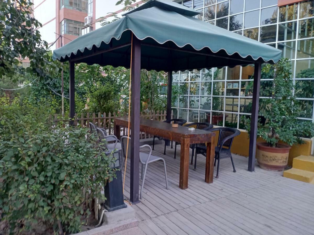 Right Here Hotel ตุนหวง ภายนอก รูปภาพ